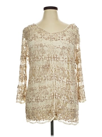 Roz & Ali 3/4 Sleeve Top (view 1)