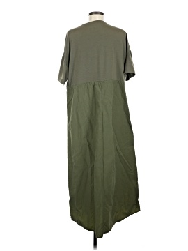 green emerald velvet dress Green Primark Cares Dress Women's – Camilla's Closet Consignment main image 0