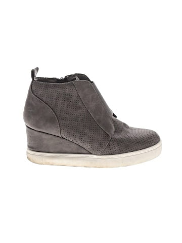 Unbranded Sneakers (view 1)