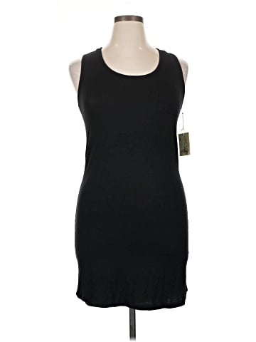 Glitz Sleeveless Top (view 1)