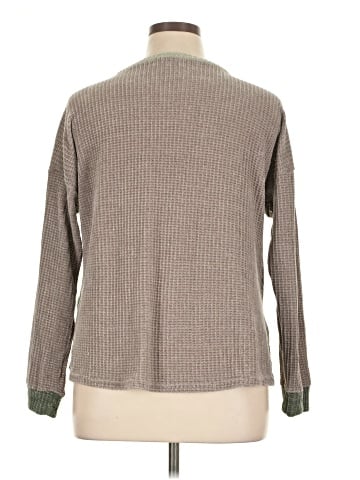 Mystree Long Sleeve Top (view 2)