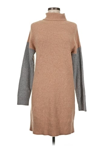 Versona Turtleneck Sweater (view 1)