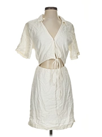 Abercrombie & Fitch Casual Dress (view 1)