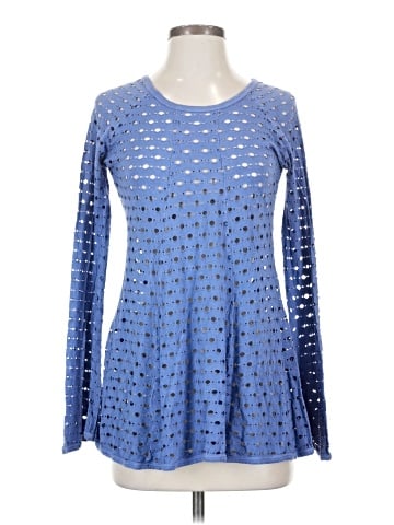 Plume and Thread Long Sleeve Top (view 1)