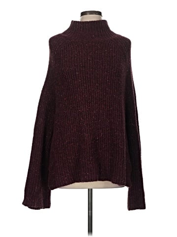 BP. Poncho (view 1)