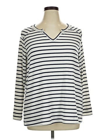 Jessica Simpson Long Sleeve Top (view 1)