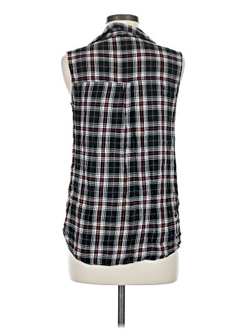 Rock & Republic Sleeveless Button-Down Shirt (view 2)