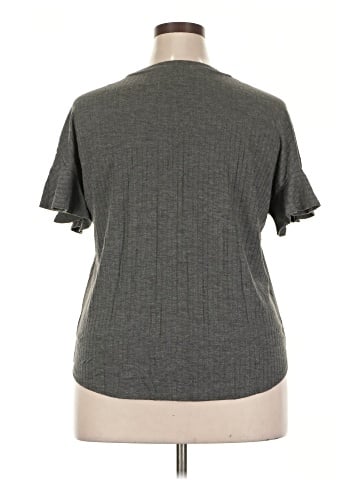 Secret Treasures Short Sleeve T-Shirt (view 2)