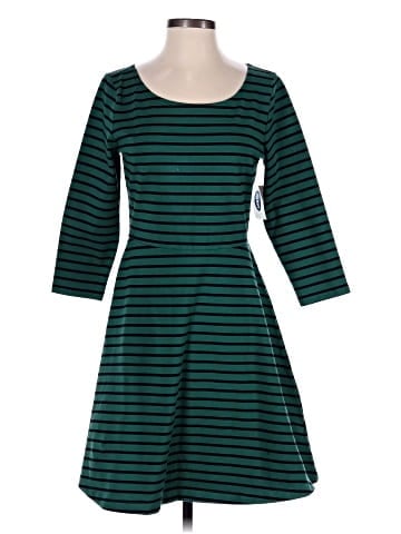 Old Navy Casual Dress (view 1)