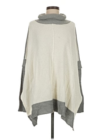 La Classe Couture Poncho (view 1)