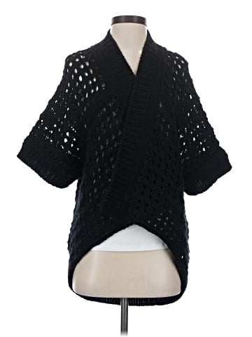 Tsesay Poncho (view 1)