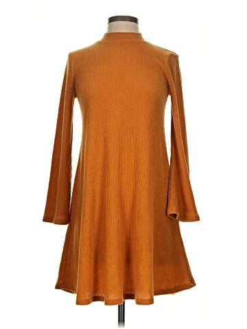 Old Navy Casual Dress (view 1)