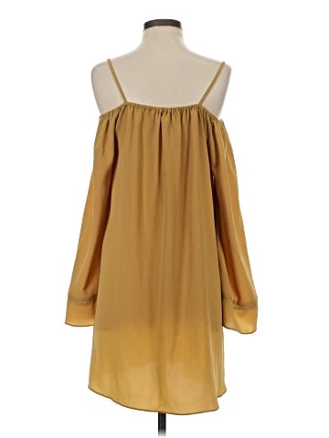Glamorous 3/4 Sleeve Top (view 2)