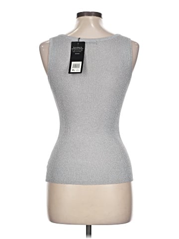 Daisy Fuentes Sleeveless T-Shirt (view 2)