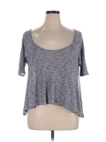 Finn & Clover Short Sleeve Top (view 1)