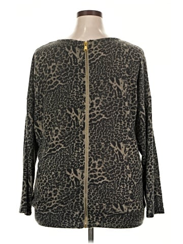 Thyme and Honey Long Sleeve T-Shirt (view 2)