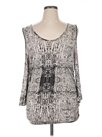 Jennifer Lopez 3/4 Sleeve Top (view 1)