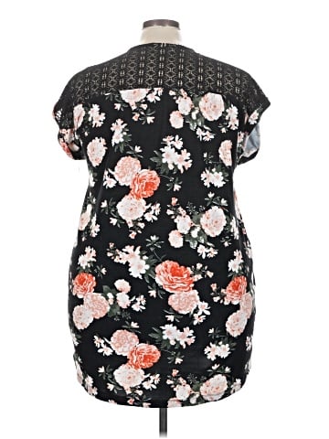 Bobbie Brooks Short Sleeve Blouse (view 2)