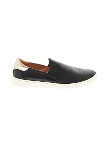 Ugg Sneakers (view 1)