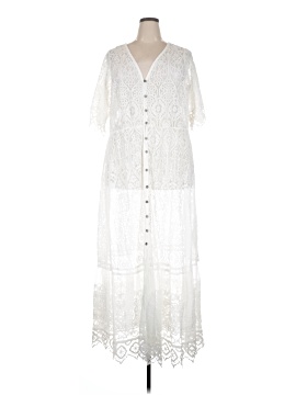 City Chic Women's Dresses On Sale Up To 90% Off Retail | ThredUp