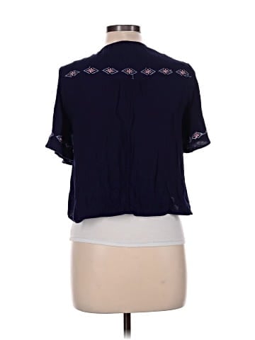 Miss Daisy Short Sleeve Blouse (view 2)