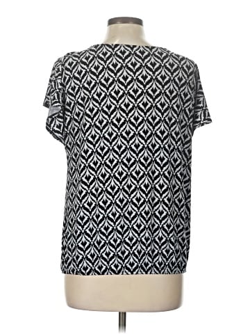 New York & Company Short Sleeve T-Shirt (view 2)