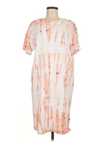 Old Navy Casual Dress (view 1)