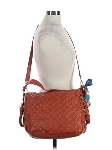 Amrita Singh Satchel (view 2)