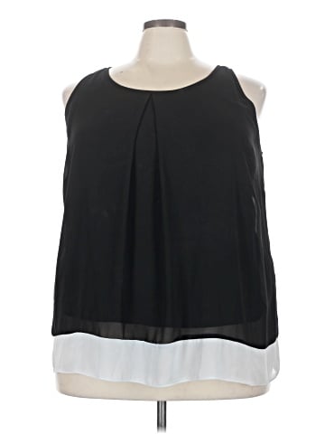 B.wear Sleeveless Blouse (view 1)