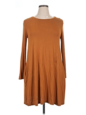 Piko Casual Dress (view 1)