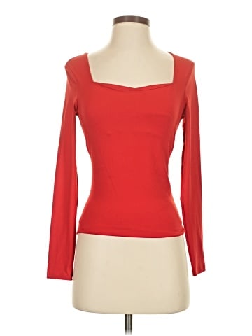 Trendy Queen 3/4 Sleeve T-Shirt (view 1)