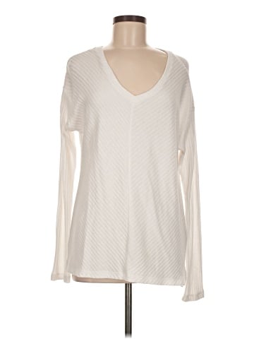 Gap Long Sleeve T-Shirt (view 1)