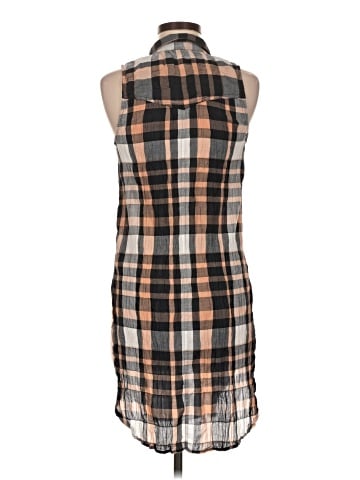Holding Horses Sleeveless Button-Down Shirt (view 2)