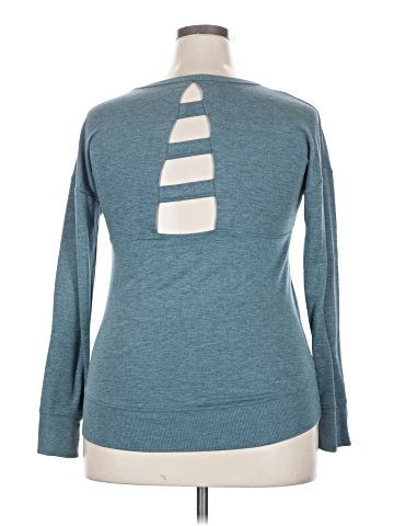 Neiman Marcus 3/4 Sleeve T-Shirt (view 2)