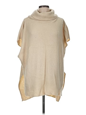 Look Poncho (view 1)