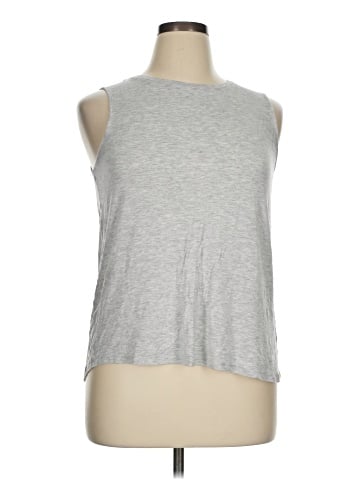 Echo Sleeveless T-Shirt (view 1)