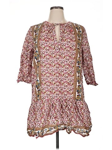 LOFT Beach 3/4 Sleeve Blouse (view 1)
