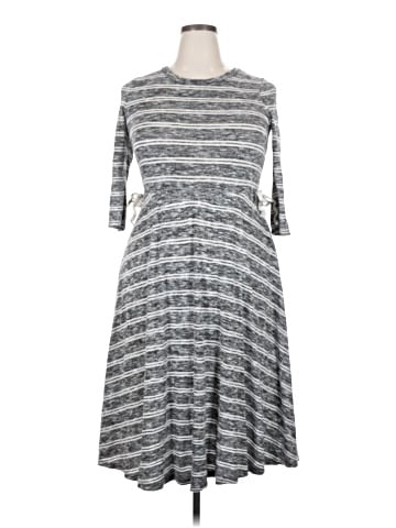 Le Lis Casual Dress (view 1)
