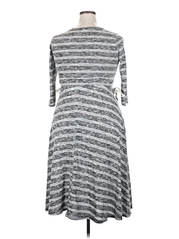 Le Lis Casual Dress (view 2)