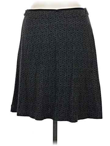 Lyssé Casual Skirt (view 2)