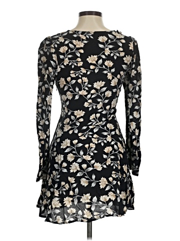 Flynn Skye 3/4 Sleeve Top (view 2)