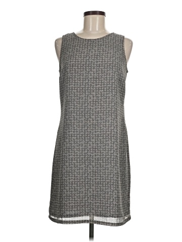 Old Navy Casual Dress (view 1)