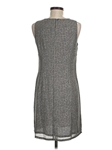 Old Navy Casual Dress (view 2)