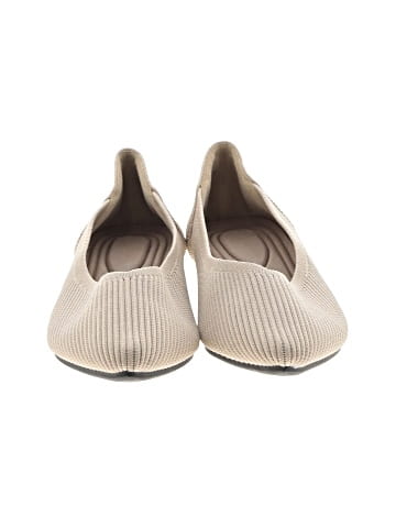 Unbranded Flats (view 2)
