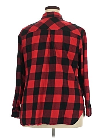 True Craft Long Sleeve Button-Down Shirt (view 2)