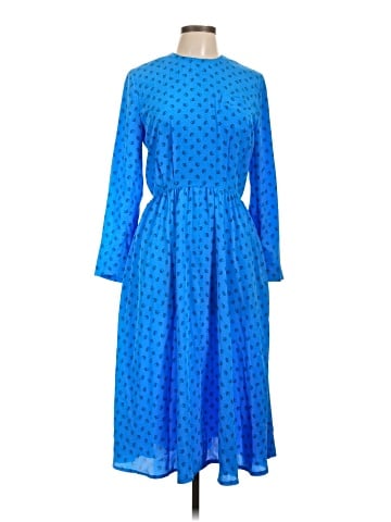 Liz Claiborne Casual Dress (view 1)