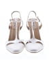 Badgley Mischka White Heels Size 9 - photo 2
