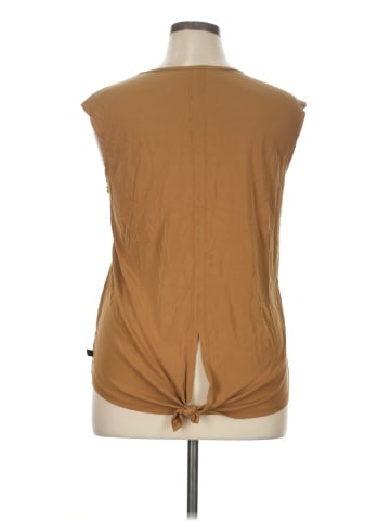 Jessica Simpson Sleeveless T-Shirt (view 2)
