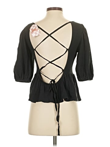 Urban Outfitters 3/4 Sleeve T-Shirt (view 2)