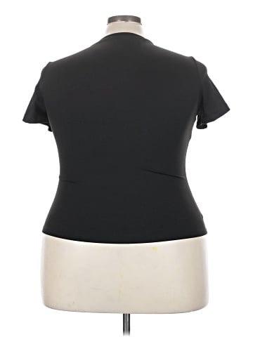 Trendy Queen Short Sleeve Turtleneck (view 2)